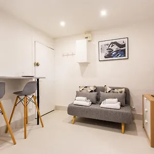 Cmg Montorgueil - Clery Appartement